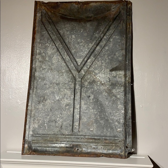 (5) Salvaged tin shingles
